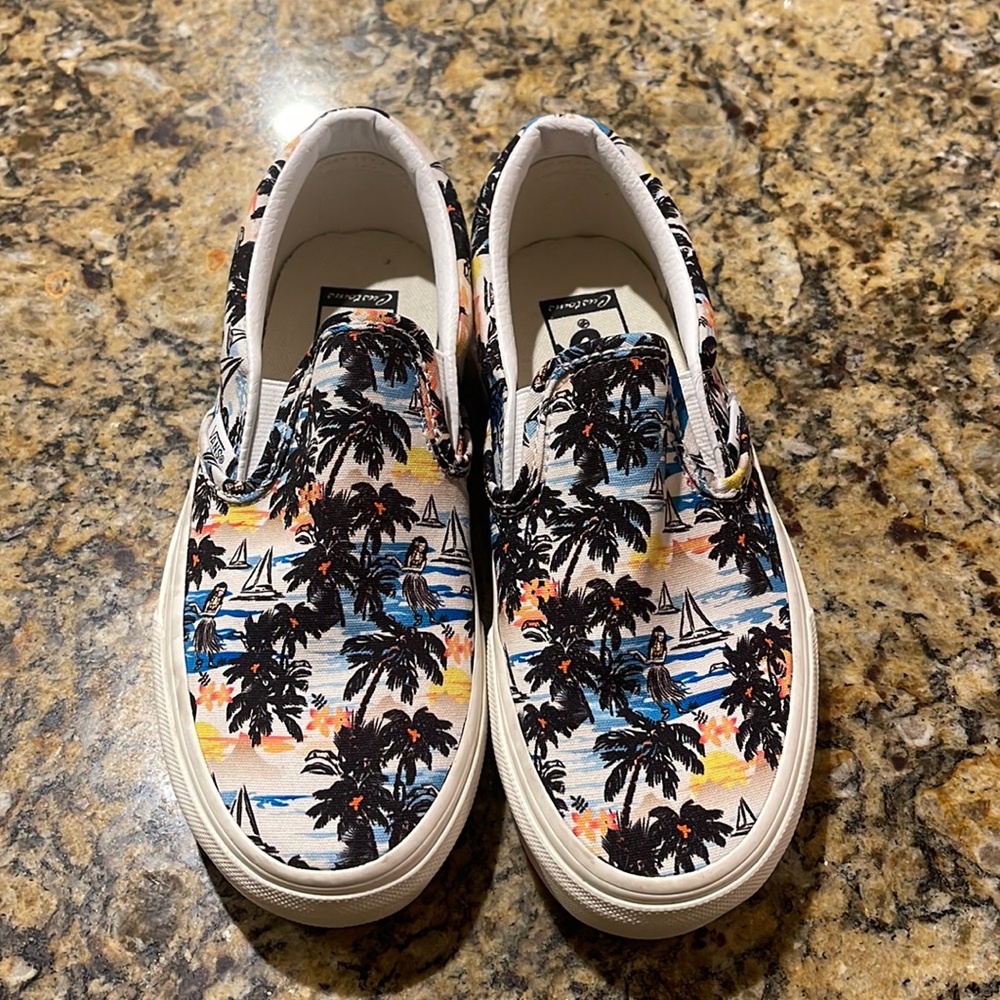 Vans Slip Ons - Unisex